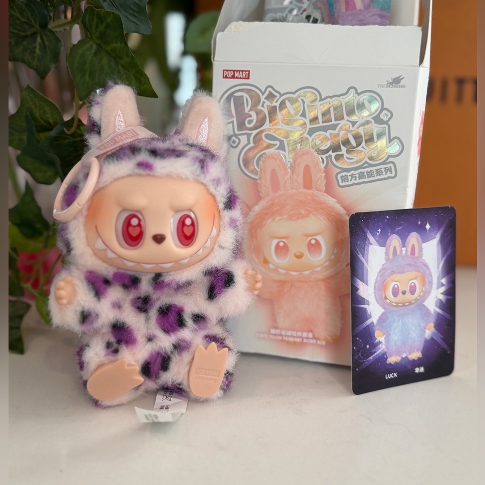 Custom Labubu Doll “LUCK” from the HAVE A SEAT SERIES. NWB ~ Outfit Included